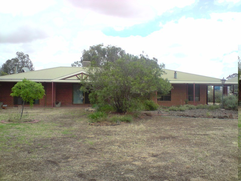 130 Powers Road, Marong VIC 3515