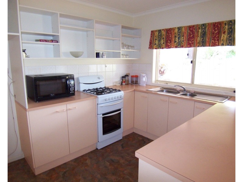 9 Hasker Court, Strathdale VIC 3550