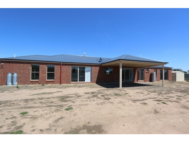 152 Sunrise Crescent, Lockwood South VIC 3551