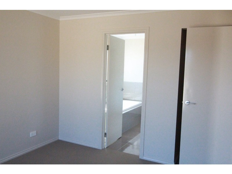 2/39a Orlando Street, Eaglehawk VIC 3556