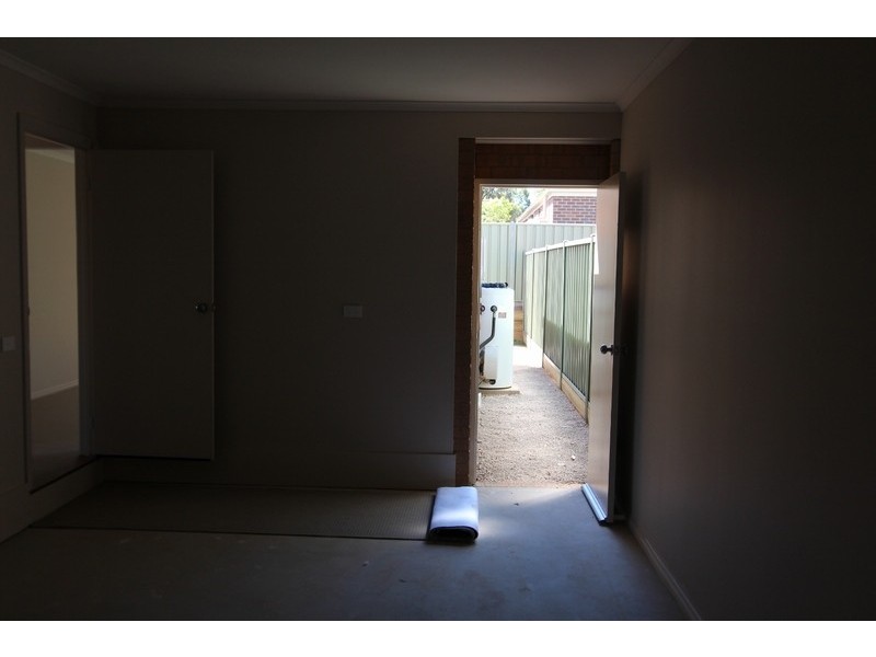 2/39a Orlando Street, Eaglehawk VIC 3556