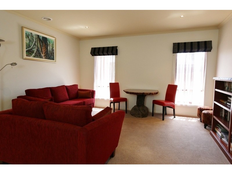 3 Bridle Court, Maiden Gully VIC 3551