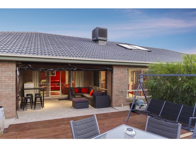 3 Bridle Court, Maiden Gully VIC 3551