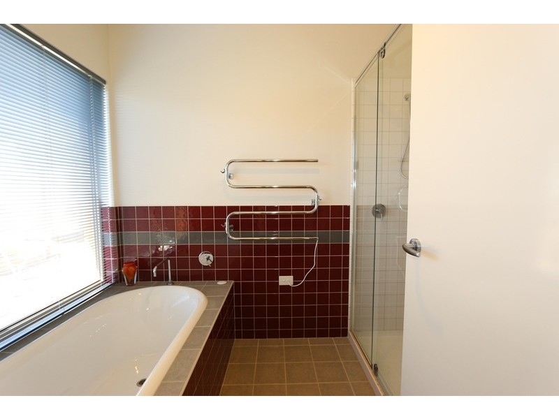 3 Bridle Court, Maiden Gully VIC 3551