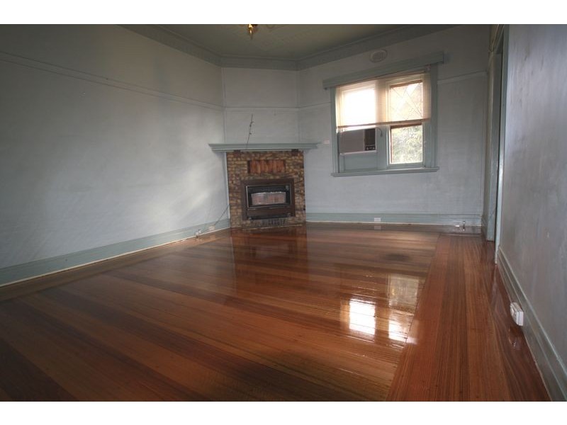 270 Eaglehawk Road, California Gully VIC 3556