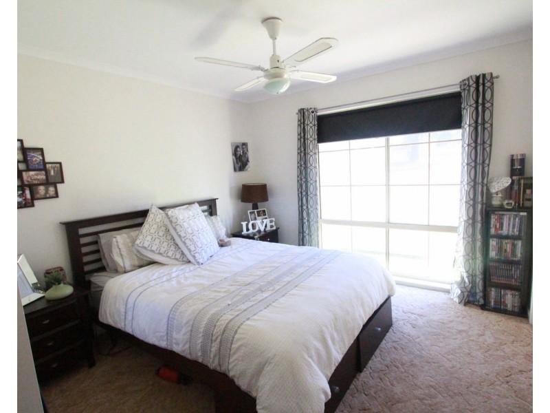 18 Truscott Street, Ironbark VIC 3550