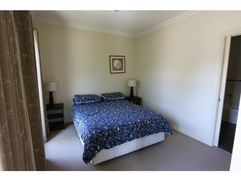 11 Bailes Street, Bendigo VIC 3550