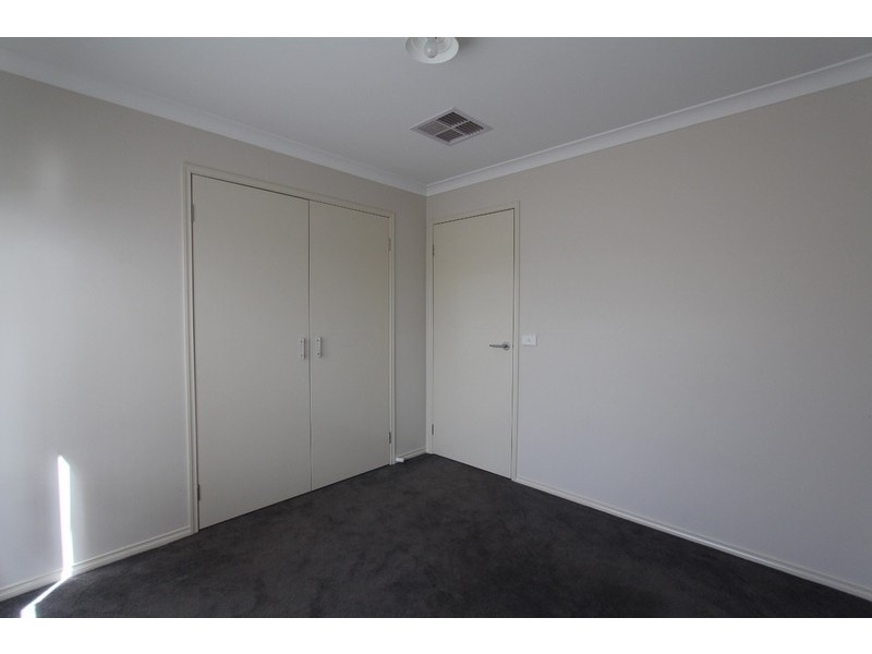 12 Dowker Street, Epsom VIC 3551