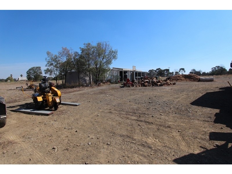 1 Mitchell Street, Axedale VIC 3551