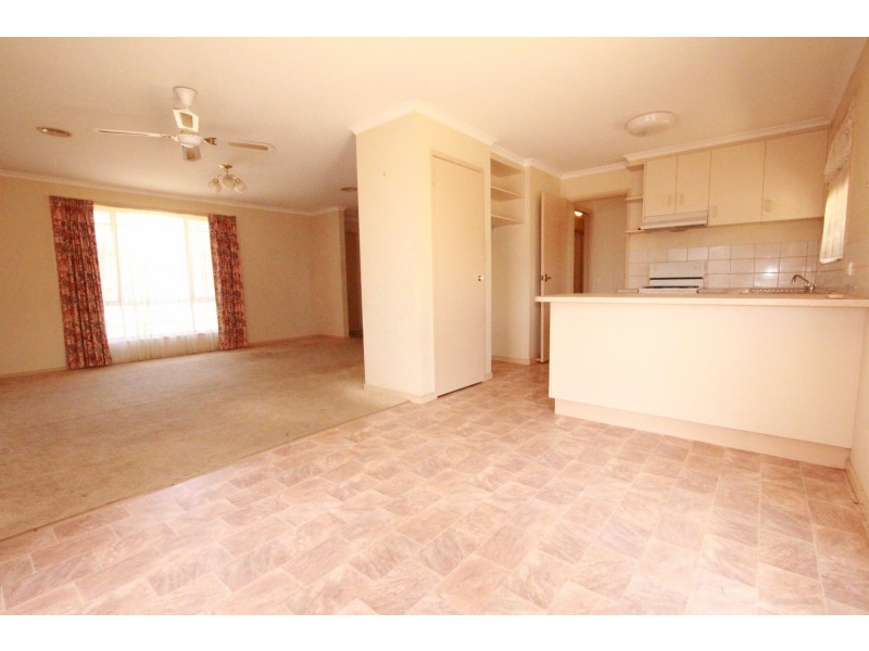 2A Alliance Avenue, California Gully VIC 3556