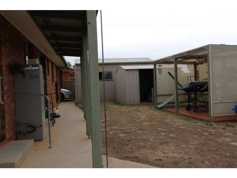 2A Alliance Avenue, California Gully VIC 3556