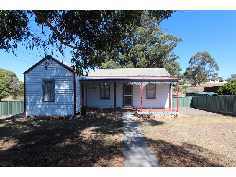 69 Chum Street, Bendigo VIC 3550