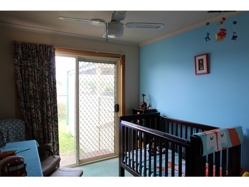 7 Aspin Gardens, Golden Square VIC 3555