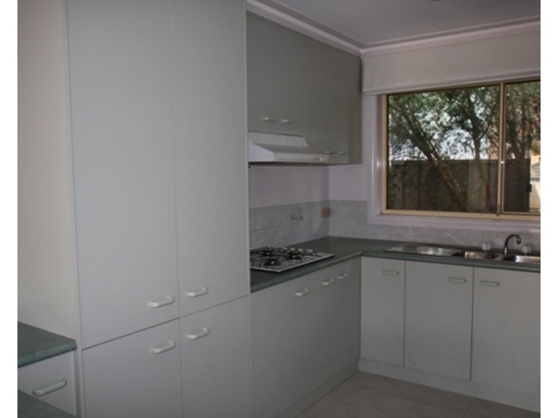 22 Derby Grove, Flora Hill VIC 3550