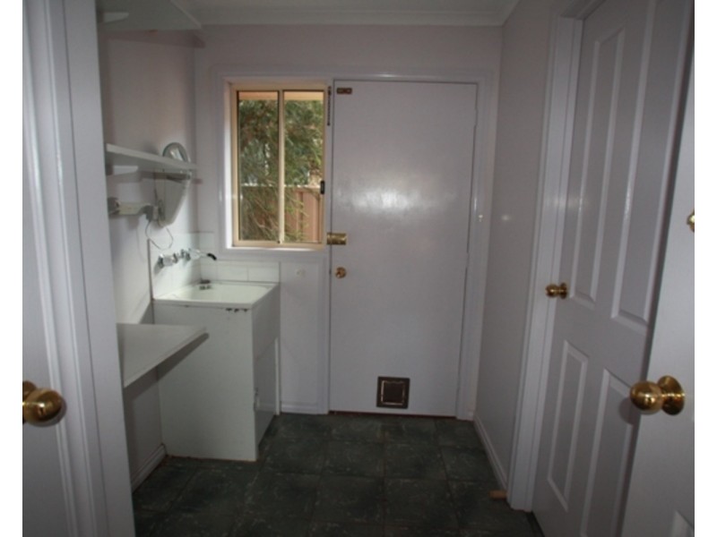 22 Derby Grove, Flora Hill VIC 3550