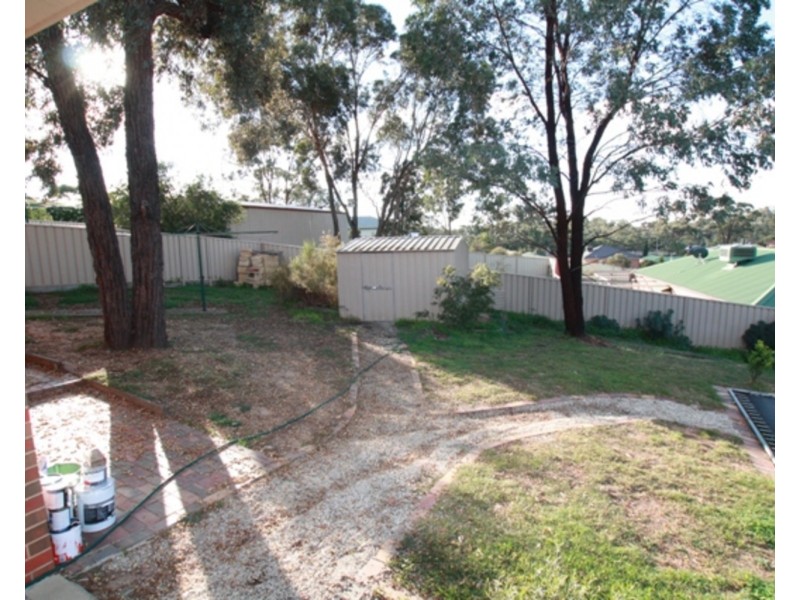 22 Derby Grove, Flora Hill VIC 3550