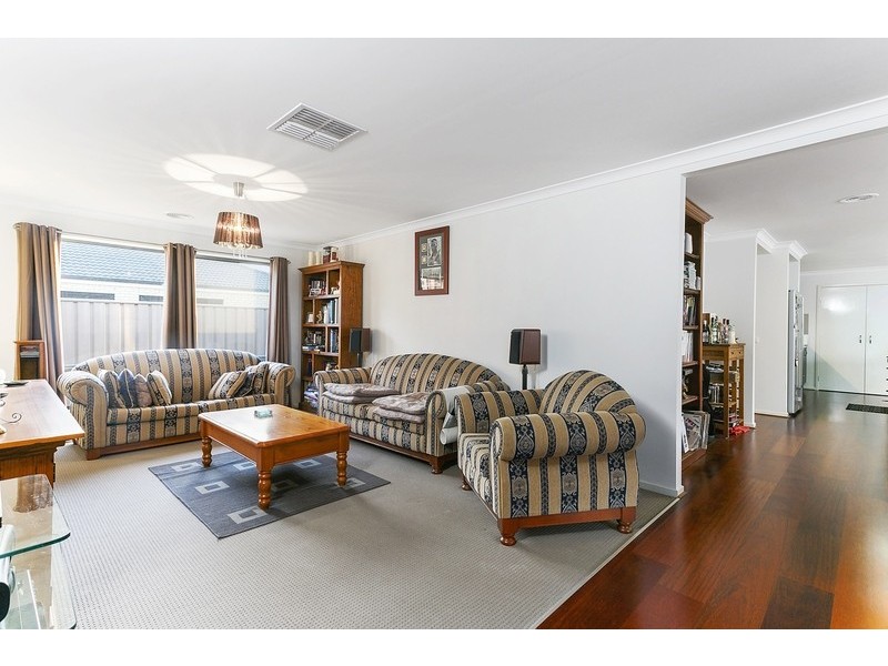 13 Sullivan Street, Ascot VIC 3551