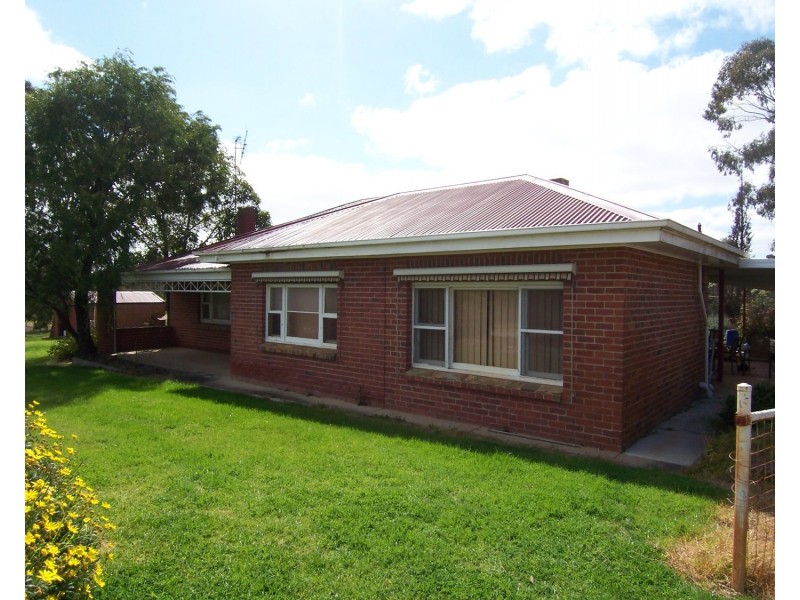 82 Durstons Road, Maiden Gully VIC 3551