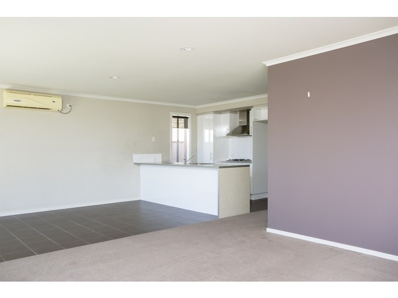 8 Mias Way, Epsom VIC 3551