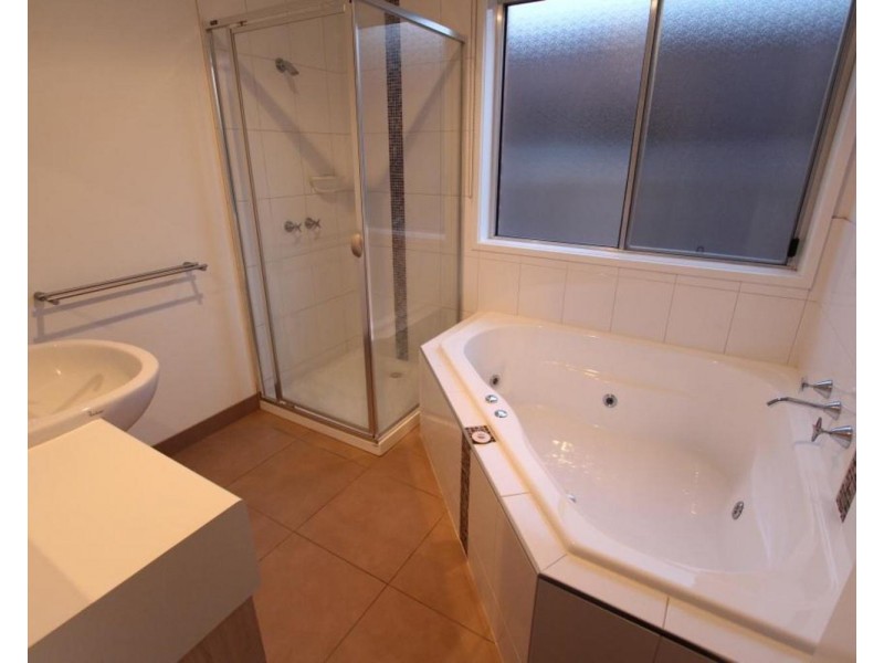 7A Bronze Drive, Kangaroo Flat VIC 3555