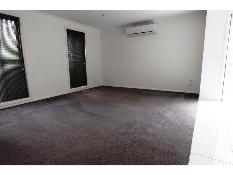 9A Chantelle Court, Kangaroo Flat VIC 3555