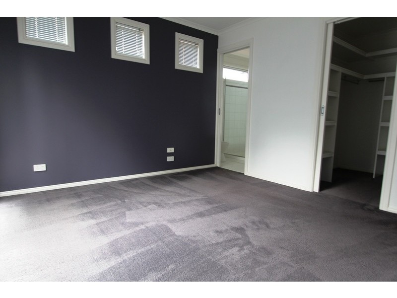 9A Chantelle Court, Kangaroo Flat VIC 3555