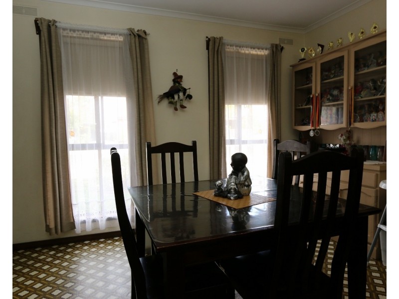 15 Hunter Avenue, California Gully VIC 3556