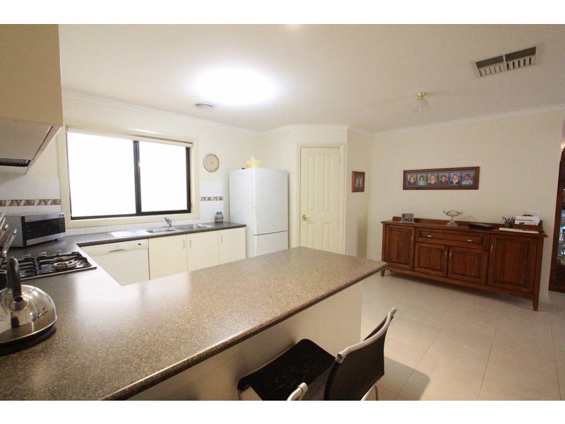 15 Clarke Street, Kennington VIC 3550