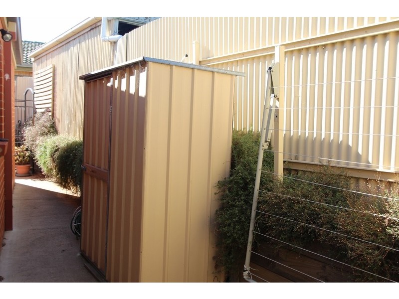 15 Clarke Street, Kennington VIC 3550