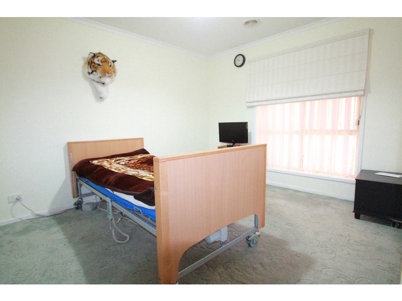 39 Powells Avenue, Strathdale VIC 3550