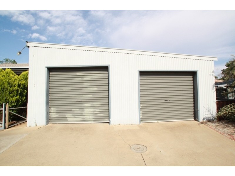 2/24 Retreat Road, Flora Hill VIC 3550