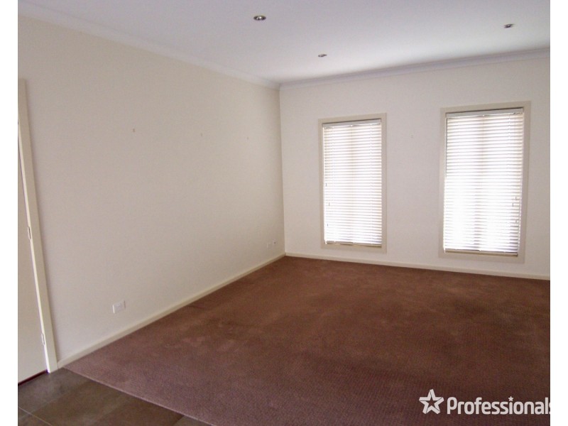 5/50 Race Street, Flora Hill VIC 3550