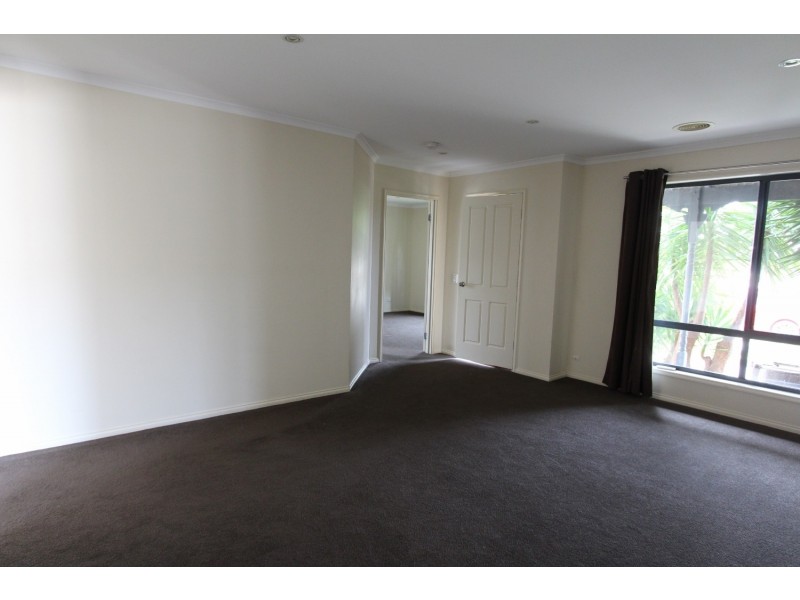 21 Verbena Terrace, Epsom VIC 3551