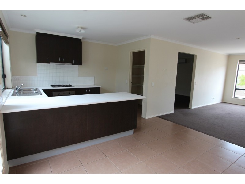 21 Verbena Terrace, Epsom VIC 3551