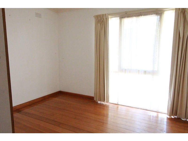 102 Condon Street, Kennington VIC 3550