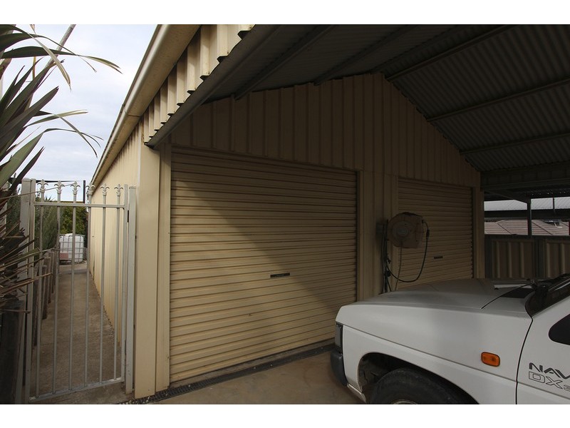 23 Gondolier Terrace, Golden Square VIC 3555