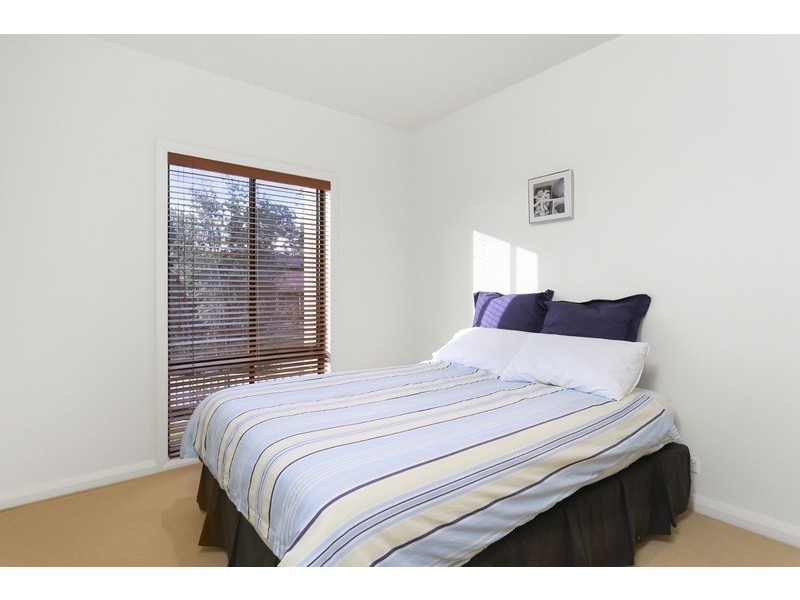 51 Broad Parade, Spring Gully VIC 3550