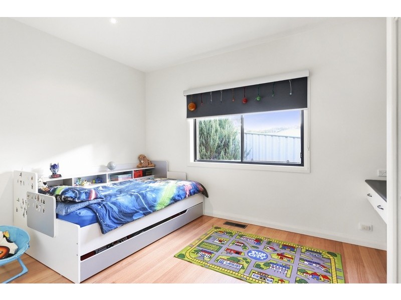 51 Broad Parade, Spring Gully VIC 3550