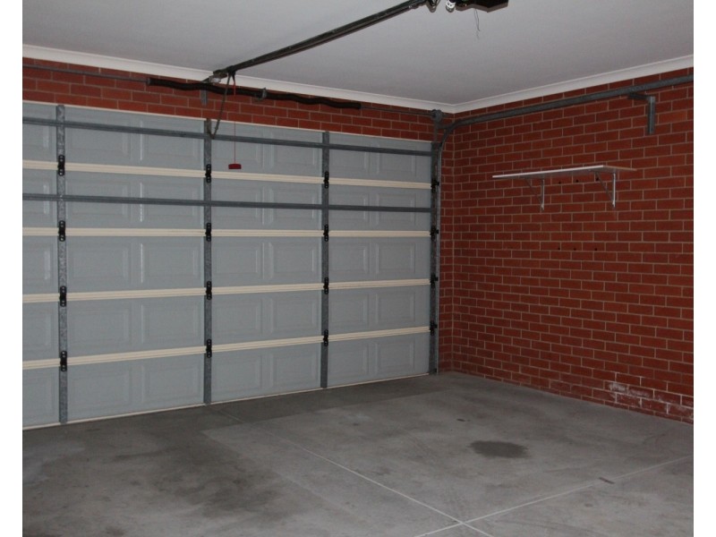 8/30 Race Street, Flora Hill VIC 3550