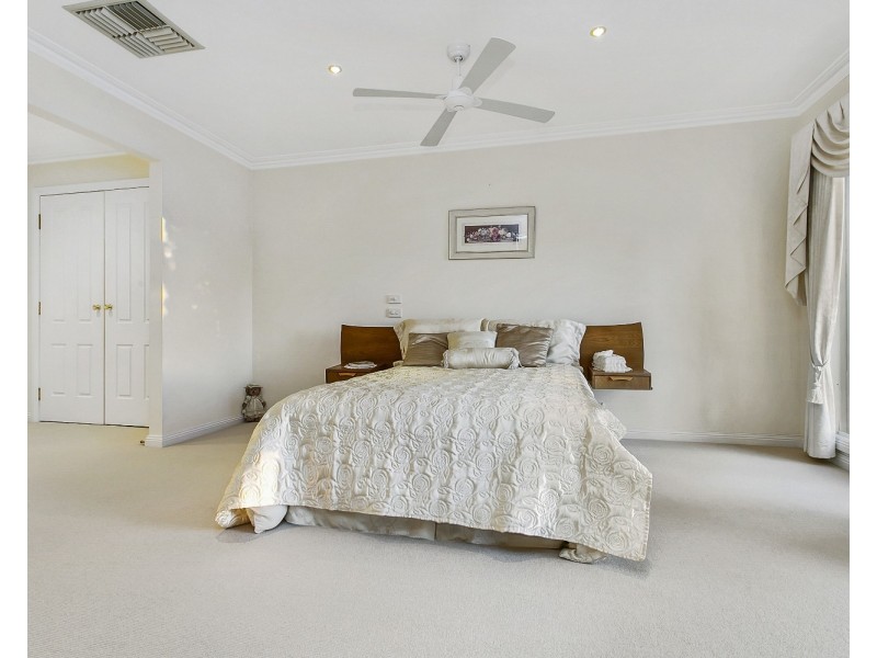 20 Weatherby Drive, Strathdale VIC 3550