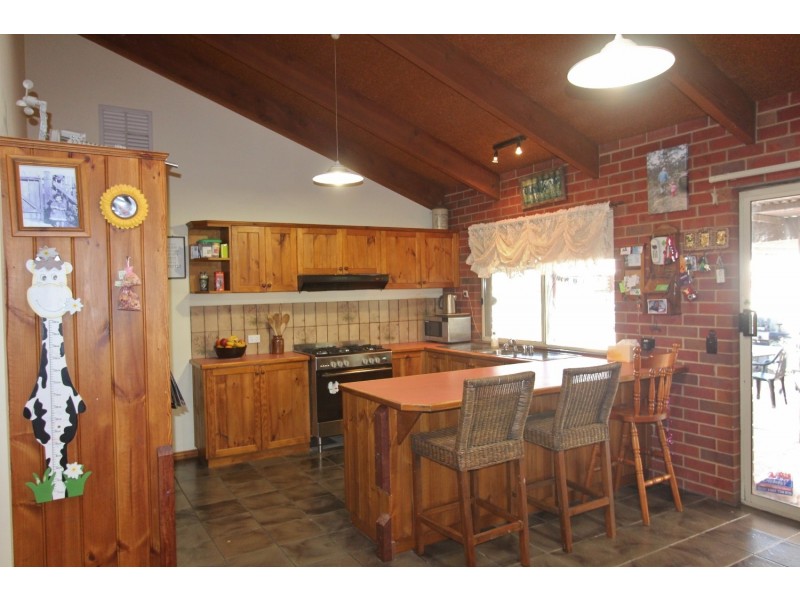 26 Tyler Street, Goornong VIC 3557