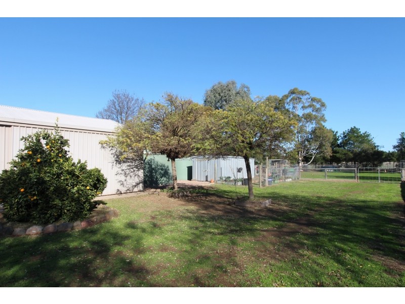 26 Tyler Street, Goornong VIC 3557