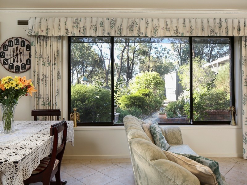 5 McKay Court, Strathdale VIC 3550