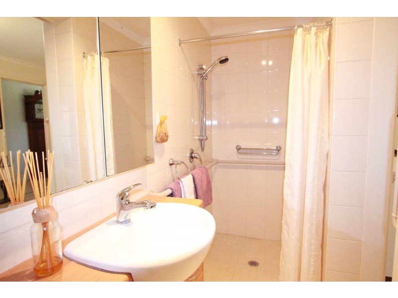 5 McKay Court, Strathdale VIC 3550