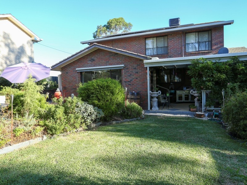 5 McKay Court, Strathdale VIC 3550