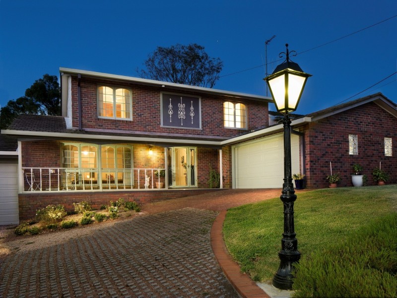 5 McKay Court, Strathdale VIC 3550