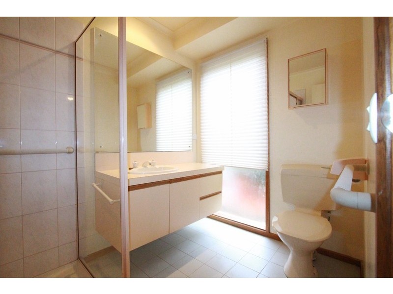 9 Tenzing Court, Strathdale VIC 3550