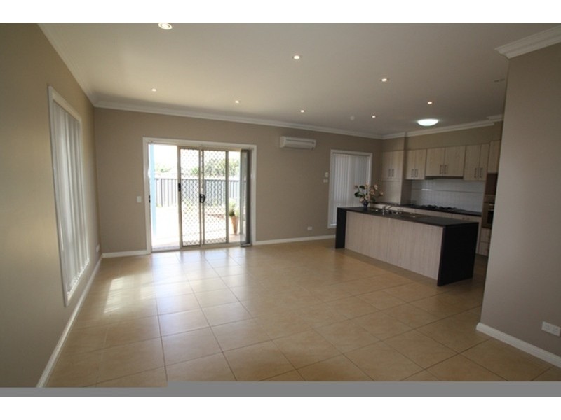 4 Wisteria Court, Quarry Hill VIC 3550