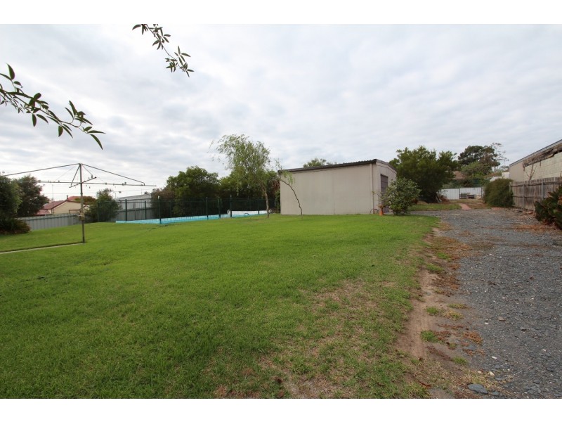 31 Dowding Street, California Gully VIC 3556
