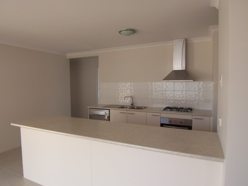 12 Tununga Circuit, Kangaroo Flat VIC 3555